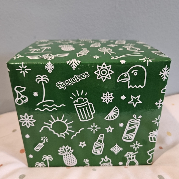 โSOLDโ Tipsy Elves You Have Been Poisoned Mug - NIB - Picture 5 of 5